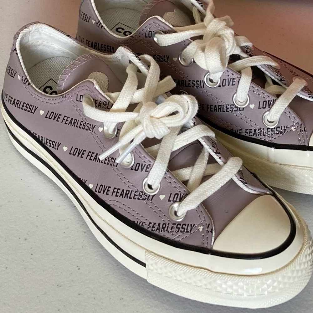 Converse Chuck Taylor LOVE FEARLESSLY Sneaker NEW